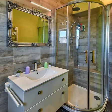 Apartman Oscar Póla